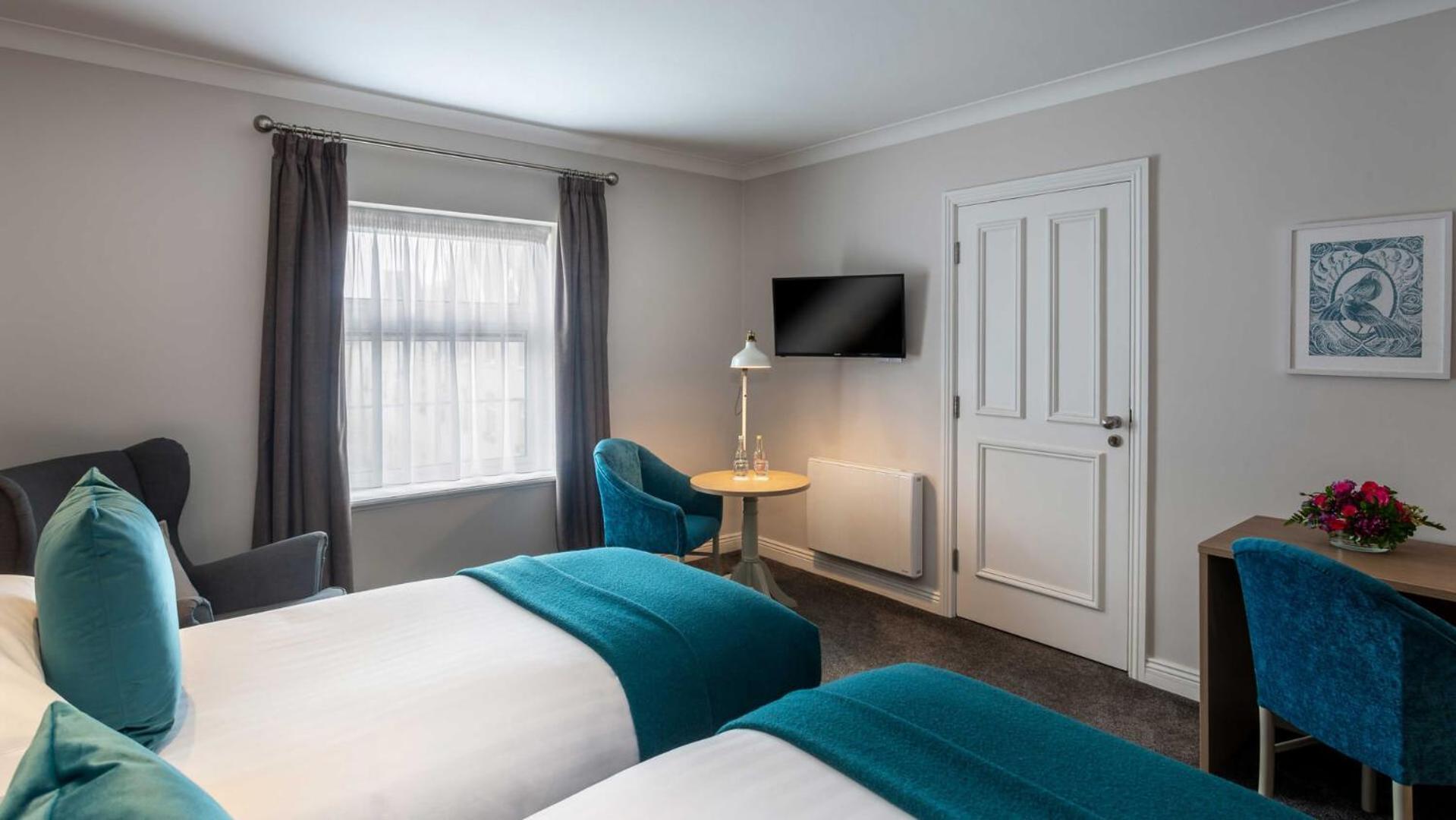 Hotel Tulip Near Delhi Airport New Delhi Room photo